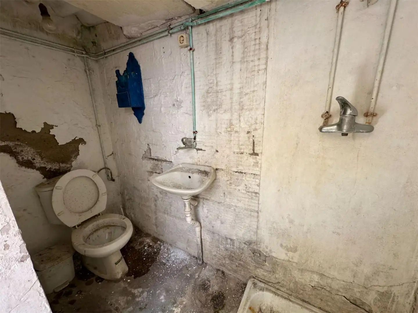 Detached homes for sale in Calle Alamillo, 4, Baena Bathroom of Detached homes for sale in Baena