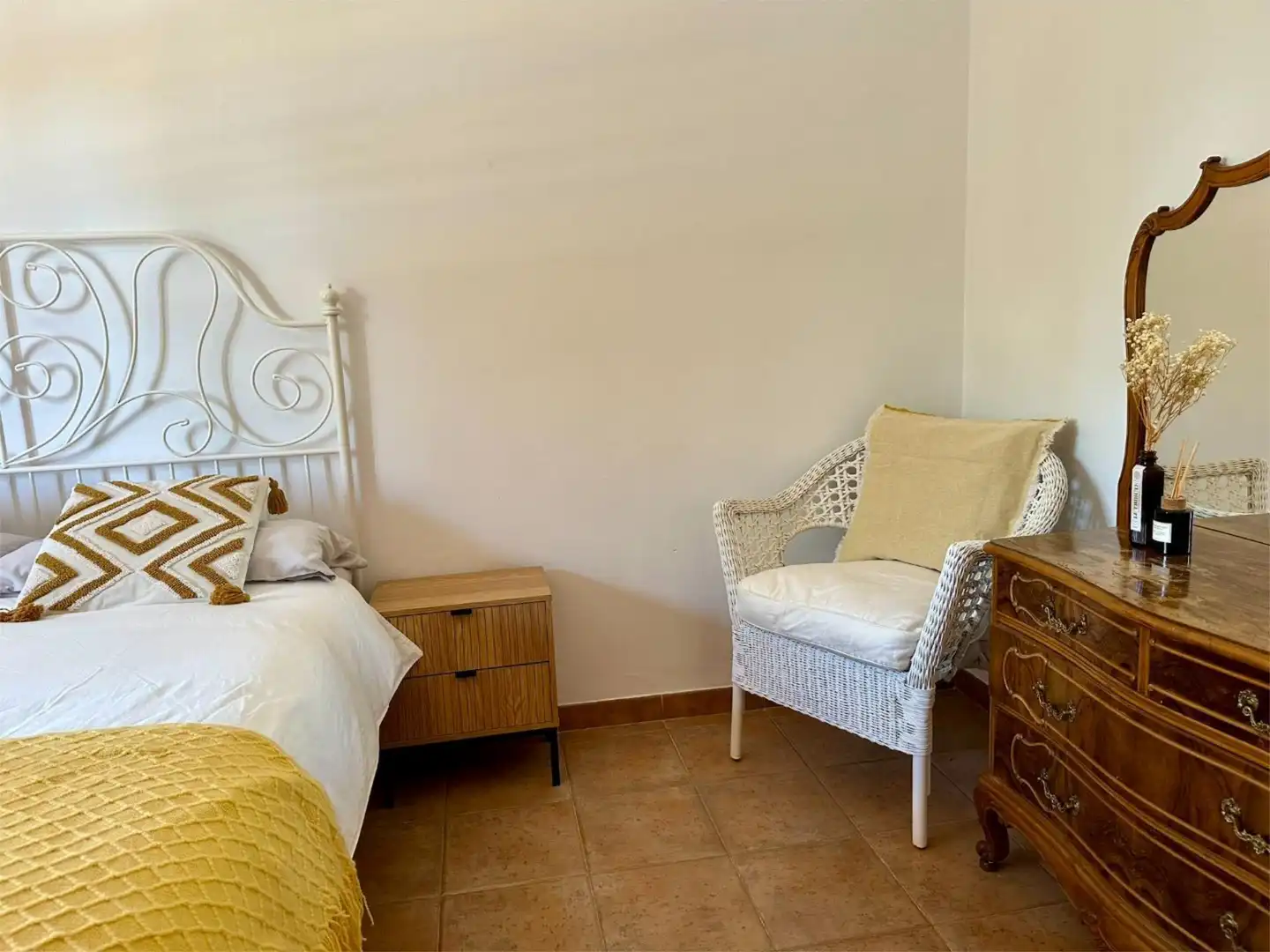 Finca rústica en venta en Carrer Església, 2, Llambilles Finca rústica en venta en Carrer Església, 2, Llambilles