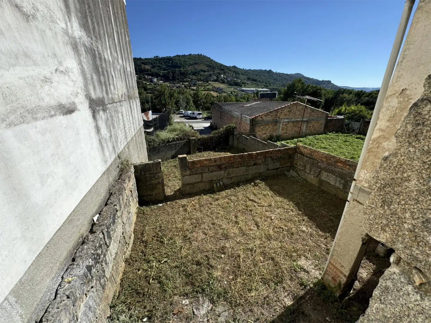 Flat for sale in Estrada Vigo-Pino, 62, San Rosendo Flat for sale in Ourense Capital with Private garden