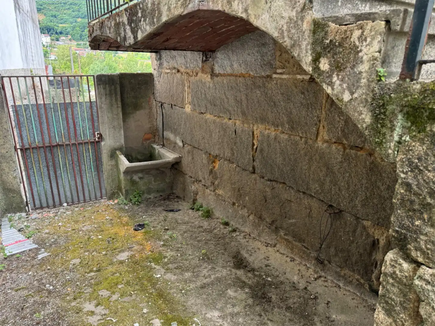 Flat for sale in Estrada Vigo-Pino, 62, San Rosendo Flat for sale in Ourense Capital with Private garden