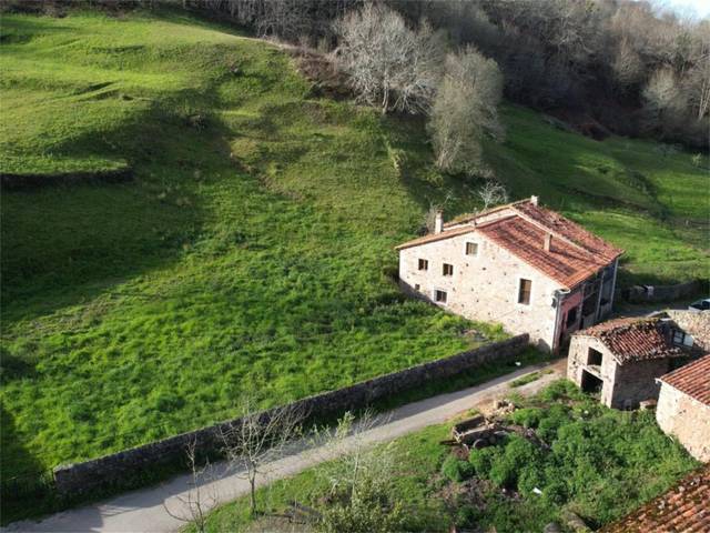 Terreno en Venta en Diseminado Roiz, 42 en Valdáliga