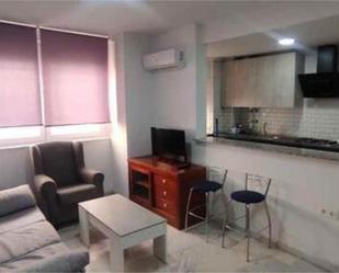 Sala d'estar de Apartament de lloguer en Torrenueva Costa