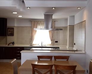 Kitchen of Flat for sale in Dos Hermanas  with Air Conditioner