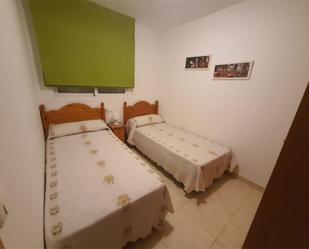 Bedroom of Apartment to rent in Oropesa del Mar / Orpesa  with Air Conditioner, Terrace and Swimming Pool