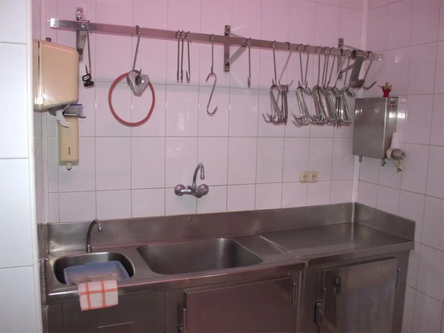 Local en venta en Erguin Kalea, 12, Arrasate / Mondragón Cocina de Local en venta en Arrasate / Mondragón con Amueblado