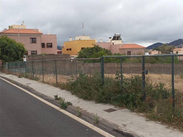 Terreno en Venta en Calle Chincanayros, 7 en Las Mercedes