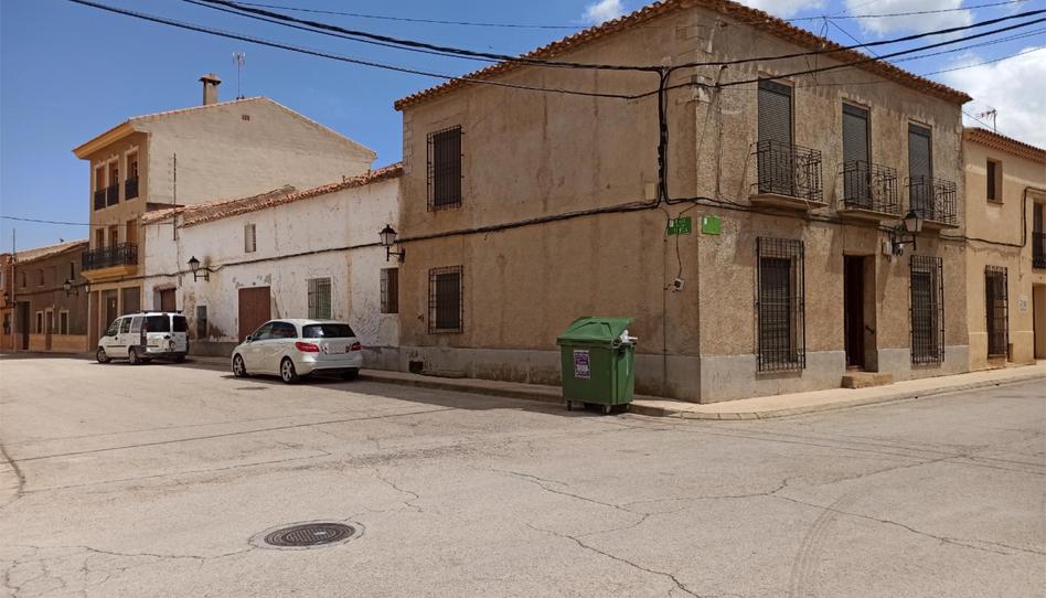 Casa adosada en venta en Calle Mayor, 27, Pozuelo (Albacete), Albacete - imagen 1 Foto 1 de Casa adosada en venta en Calle Mayor, 27, Pozuelo (Albacete), Albacete