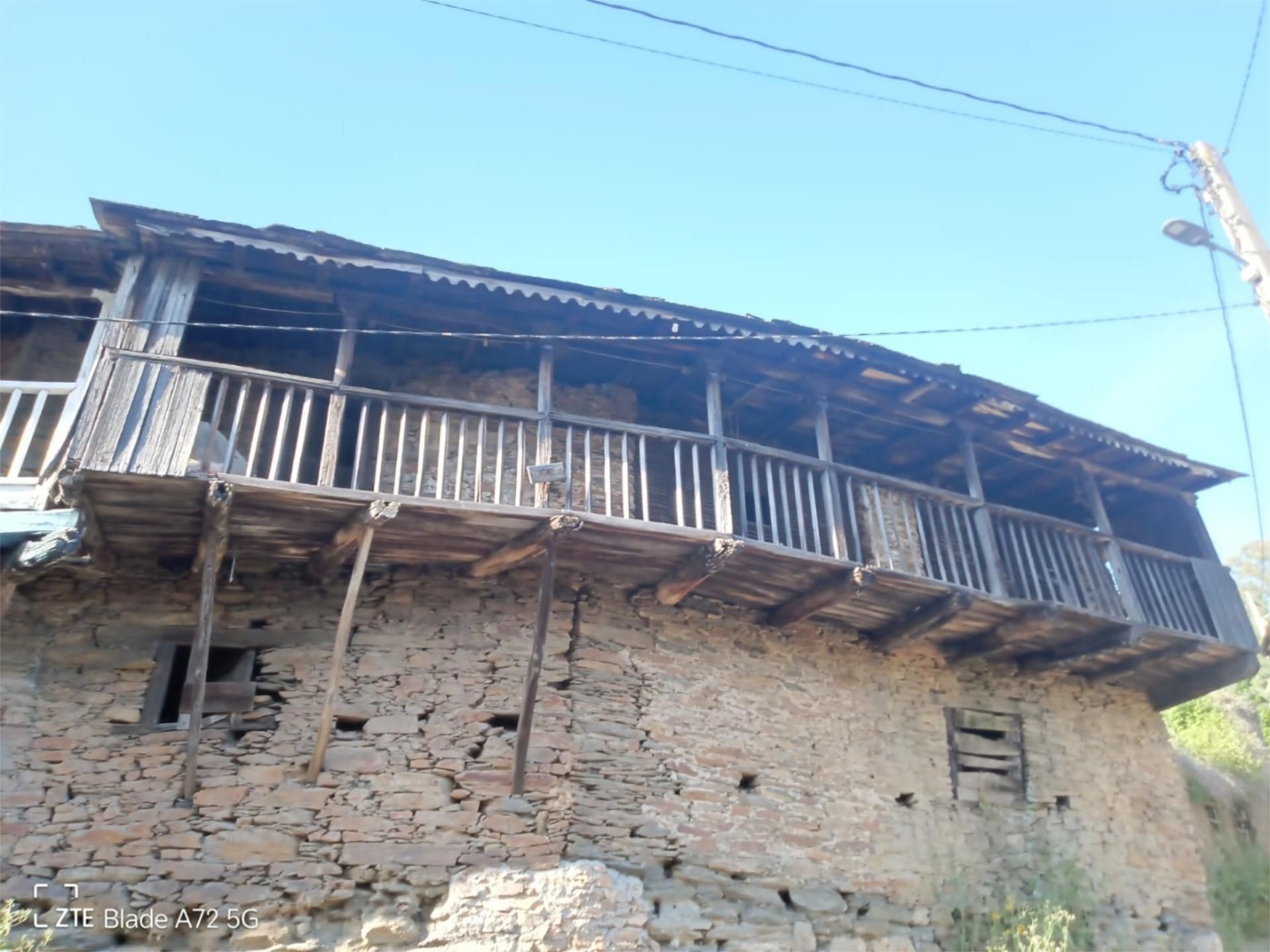 Exterior view of House or chalet for sale in Vilamartín de Valdeorras