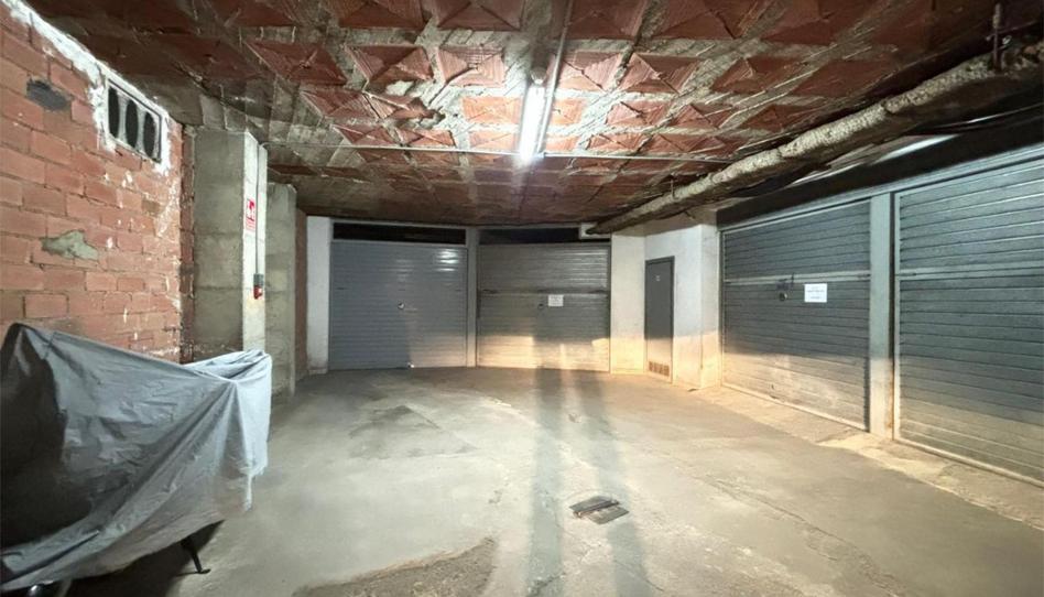 Photo 1 of Garage for sale in Avinguda de L'estació, 2, Mercat - Mas Moixa, Girona