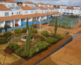 Terrassa de Casa adosada en venda en Coria del Río amb Aire condicionat, Calefacció i Jardí privat