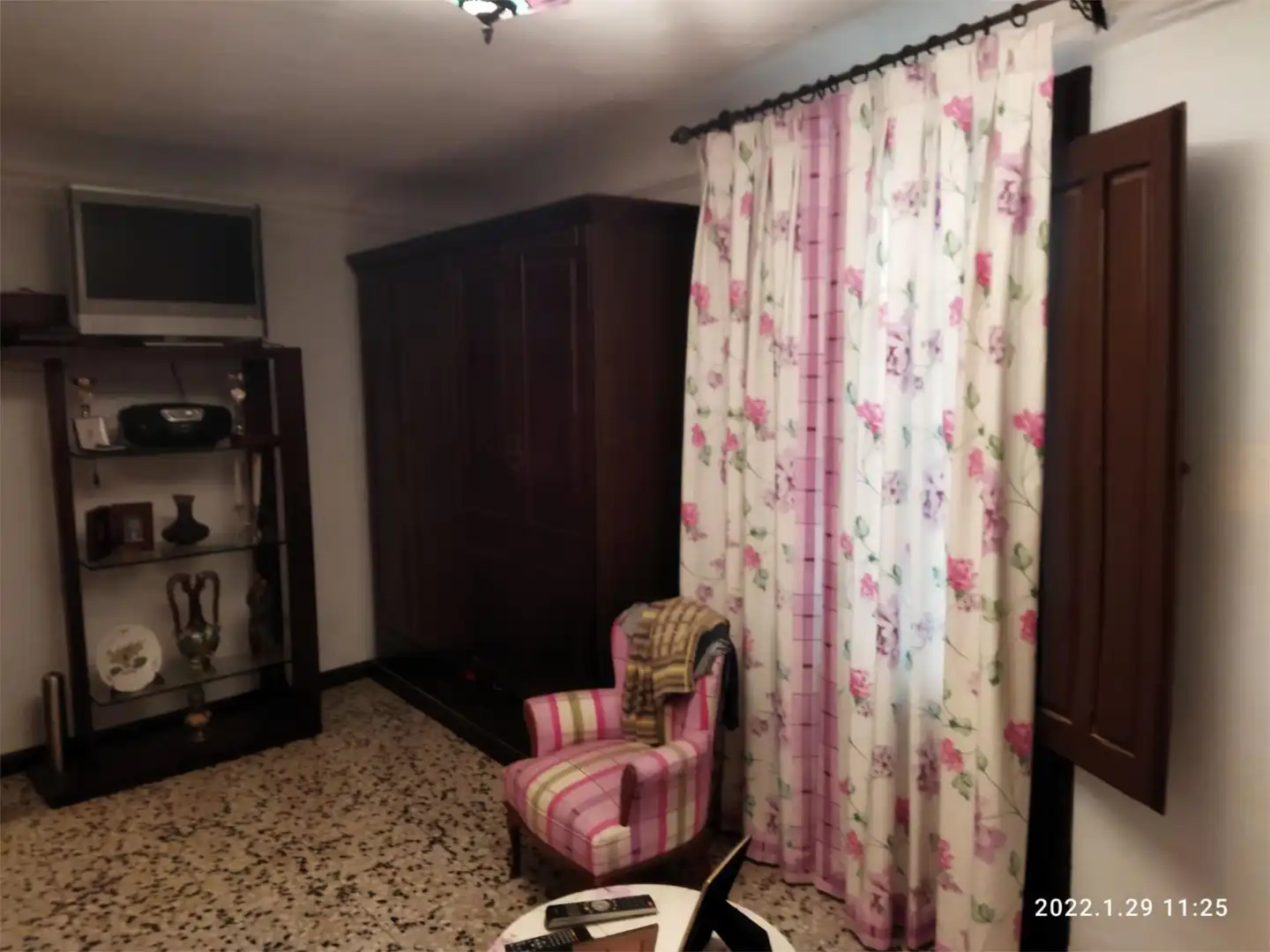 Bedroom of Detached homes for sale in Santa Cruz de Grío  with Balcony