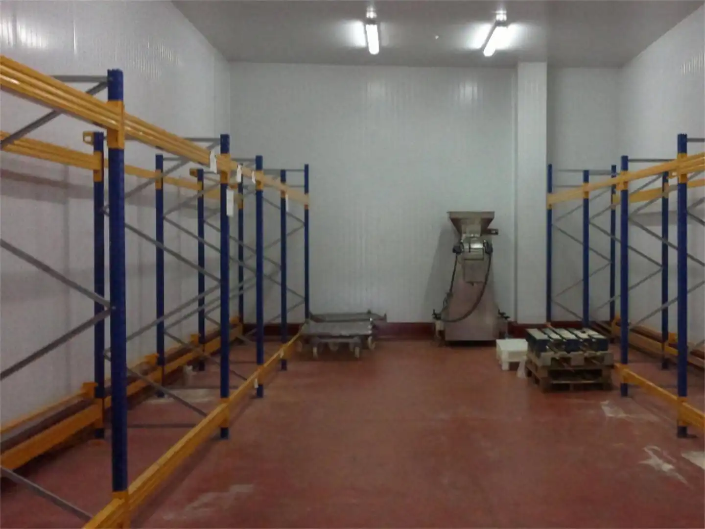Fabrikhallen zum Verkauf in Avenida del Desarrollo, 45, Daimiel Fabrikhallen zum Verkauf in Daimiel