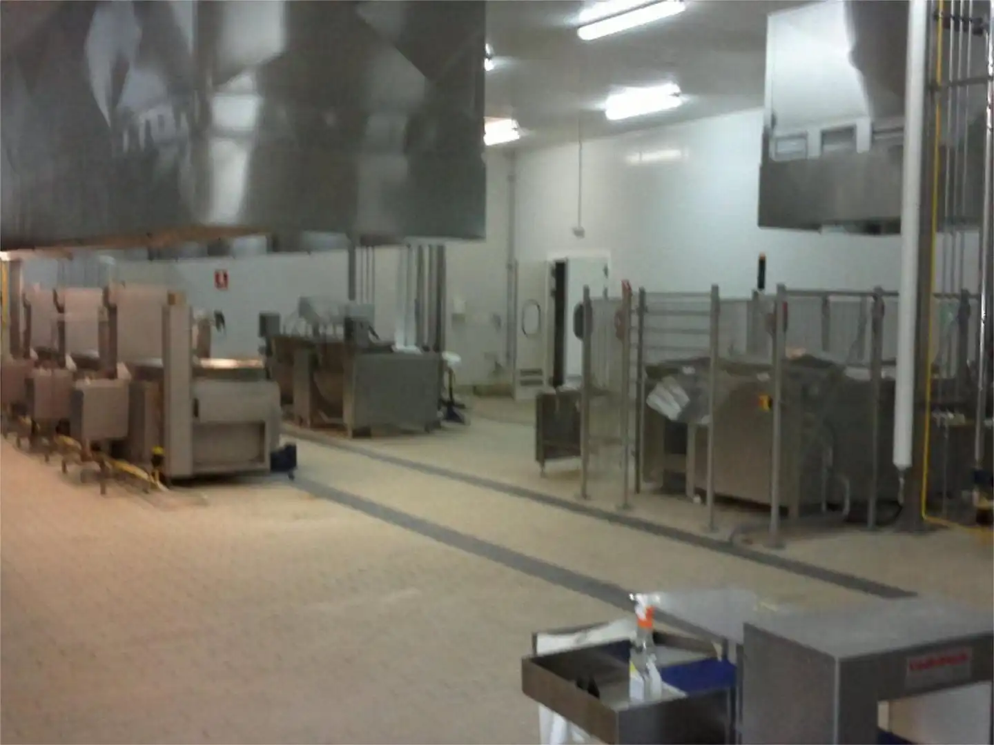 Fabrikhallen zum Verkauf in Avenida del Desarrollo, 45, Daimiel Küche von Fabrikhallen zum Verkauf in Daimiel