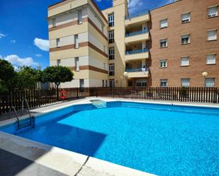 Piscina de Pis en venda en Lucena amb Piscina