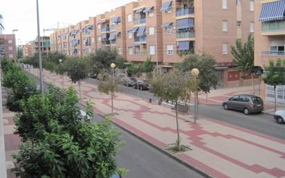 Piso en alquiler en juan de borbón