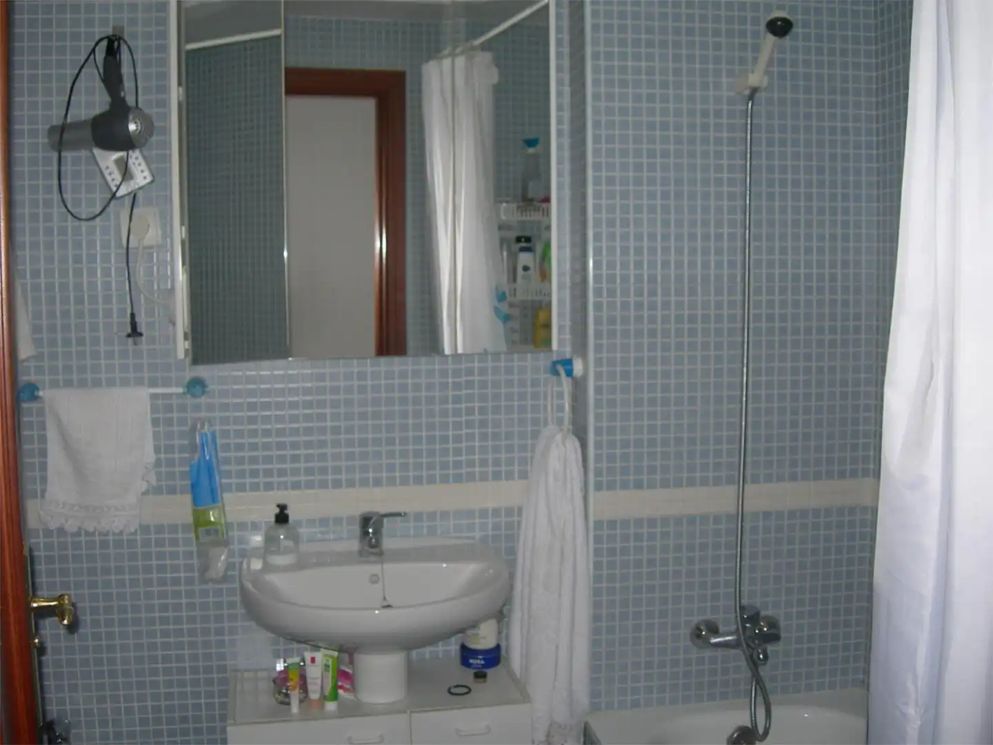 Zimmer in Calle Eduardo Ocón, 10, La Goleta - San Felipe Neri Zimmer in Calle Eduardo Ocón, 10, La Goleta - San Felipe Neri