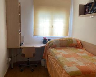Dormitori de Pis per a compartir en  Zaragoza Capital amb Aire condicionat i Terrassa