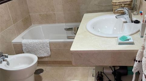 Piso de alquiler en Calle John Lennon, 8, Playamar - Benyamina, Torremolinos - imagen 2 Foto 2 de Piso de alquiler en Calle John Lennon, 8, Playamar - Benyamina, Torremolinos