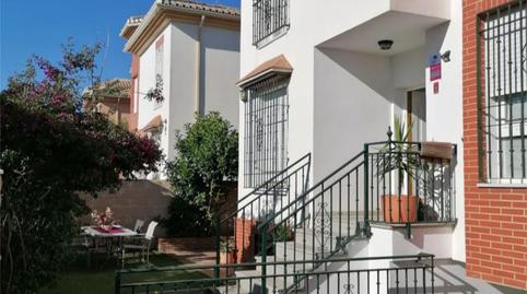 Foto 2 de Casa o xalet en venda a Calle Antonio Machado, 2, Huétor Vega, Granada