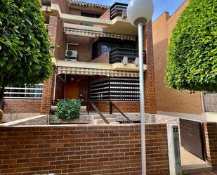 Single-family semi-detached to rent in Calle Manolo Morán, 29, Centro
