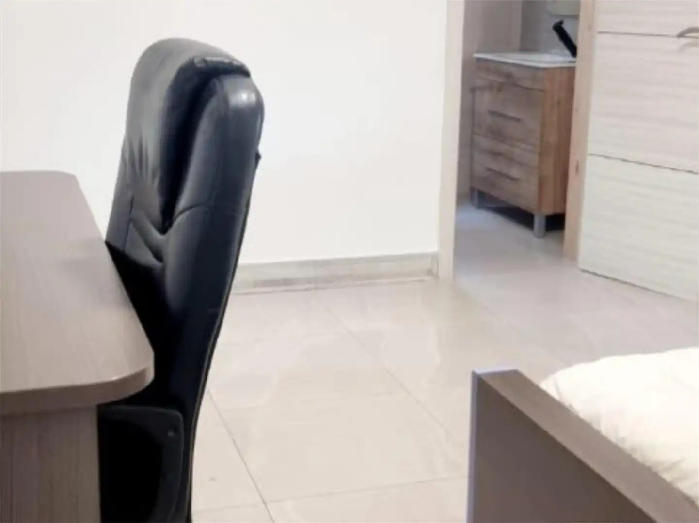 Houses for sale in Calle Matutano, 15, Macastre Houses for sale in Macastre with Air Conditioner, Private garden and Parquet flooring