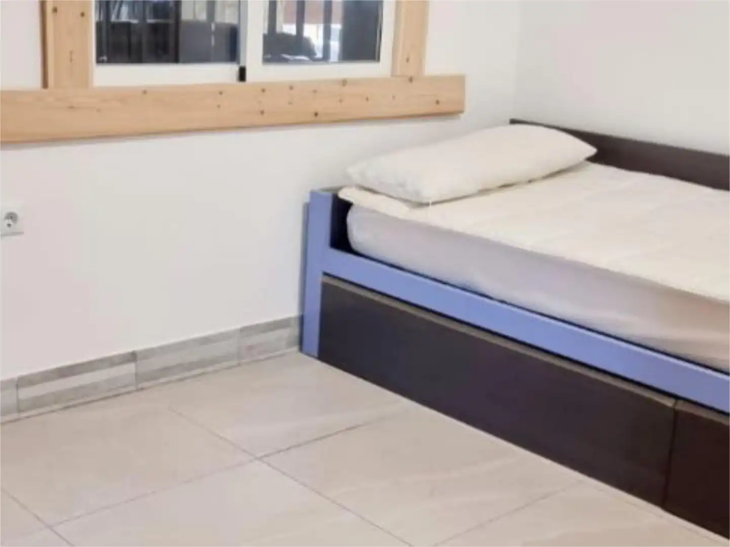 Houses for sale in Calle Matutano, 15, Macastre Bedroom of Houses for sale in Macastre with Air Conditioner, Private garden and Parquet flooring