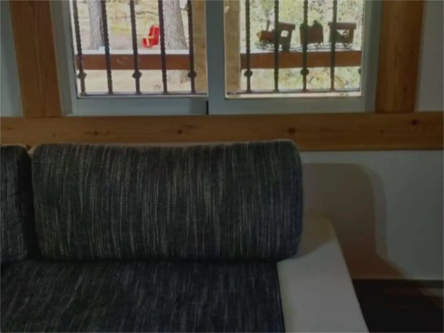 Houses for sale in Calle Matutano, 15, Macastre Balcony of Houses for sale in Macastre with Air Conditioner, Private garden and Parquet flooring