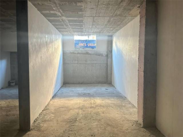 Garaje en Venta en Calle Zurbaran, 6 en Avda Pescia - Ctra de Frigiliana