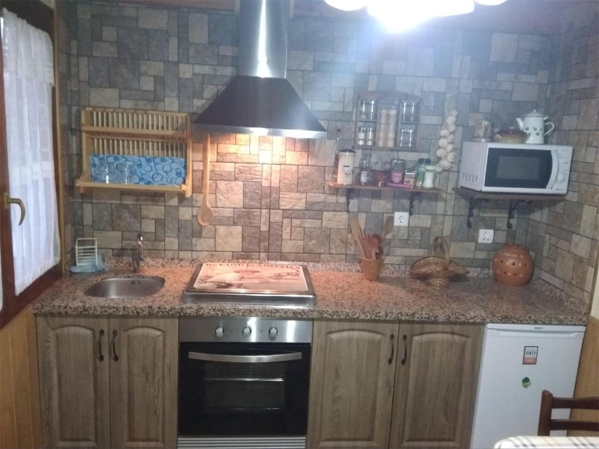 Kitchen of Single-family semi-detached for sale in Boñar  with Heating, Storage room and Furnished