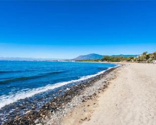 Vista exterior de Pis de lloguer en Estepona amb Piscina