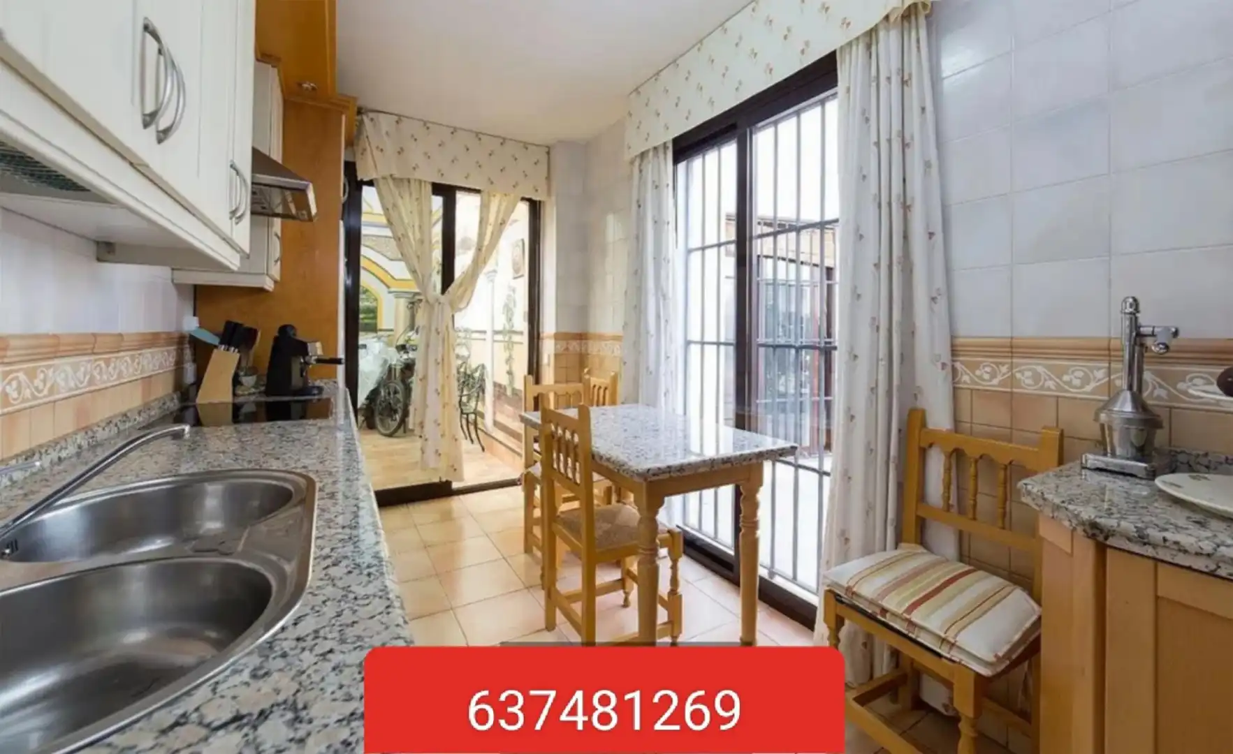 Kitchen of Detached homes for sale in Córdoba  with Air Conditioner, Heating and Private garden
