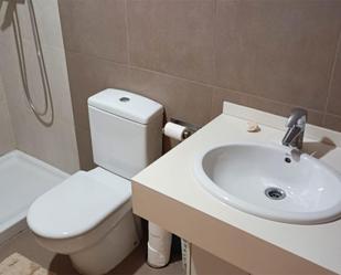 Bathroom of Flat for sale in Riudecanyes