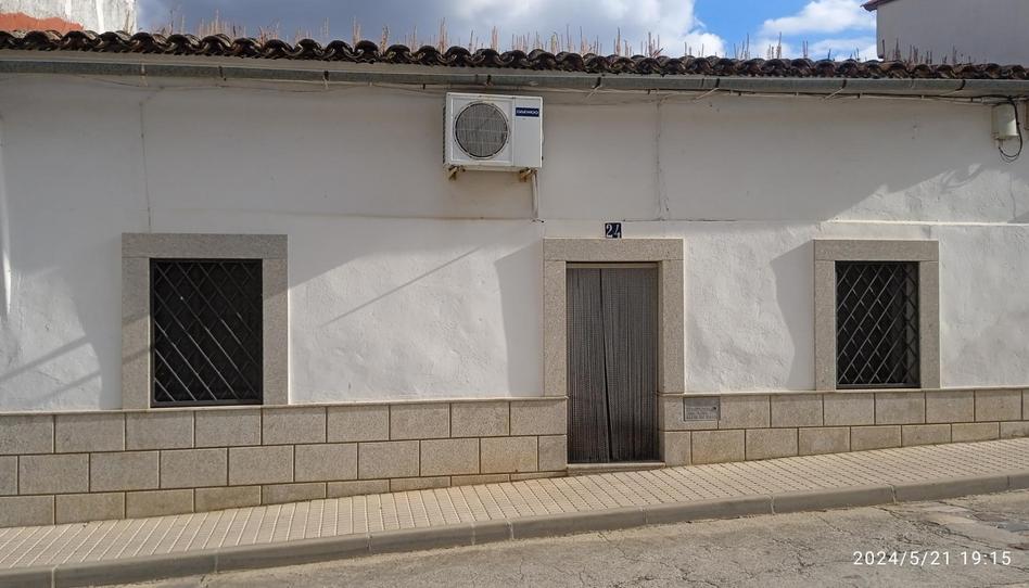 Single-family semi-detached for sale in Calle Alfarería, 24, Cañaveral, Cáceres - image 1 Photo 1 of Single-family semi-detached for sale in Calle Alfarería, 24, Cañaveral, Cáceres