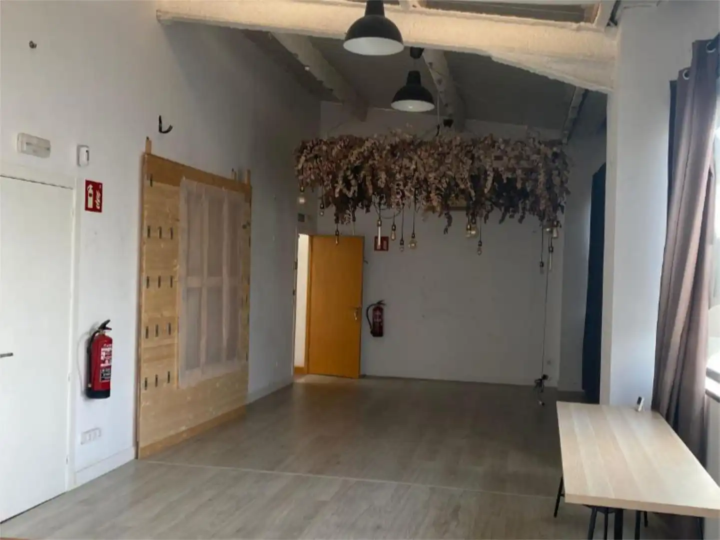 Oficina de alquiler en Santurtzi 
