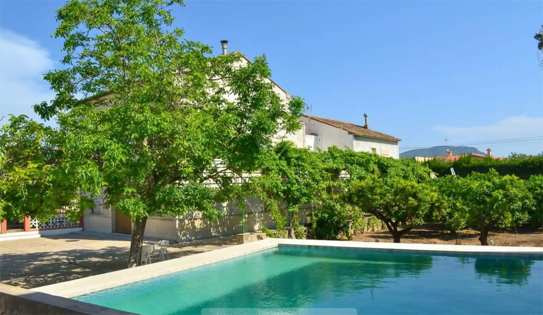 Pis en venda a Carrer d' Entre Pins, 22, Benicull de Xúquer Piscina de Pis en venda en Benicull de Xúquer amb Aire condicionat, Calefacció i Jardí privat