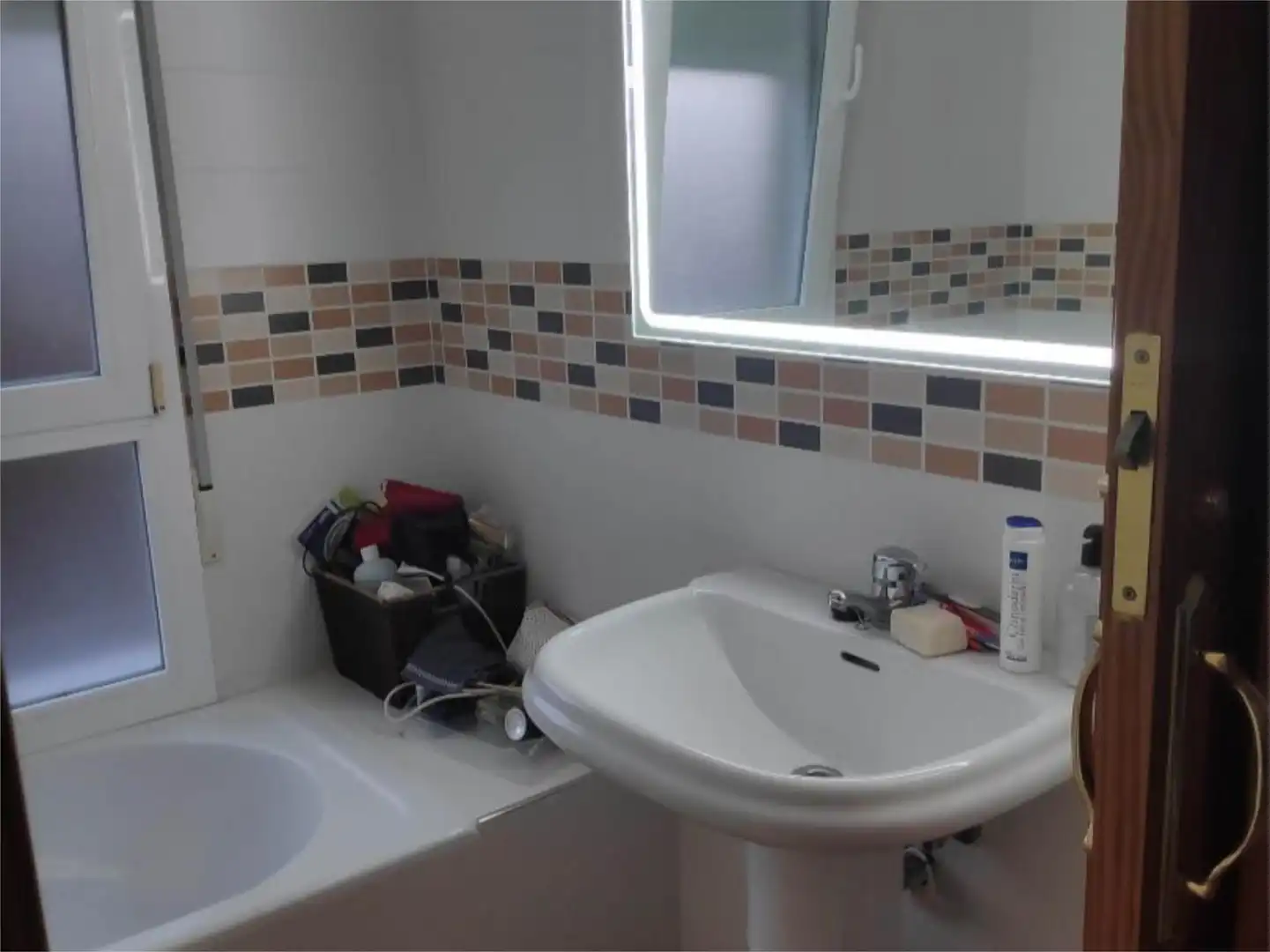 Dúplex de alquiler en Calle Extremadura, 3, San Juan de los Terreros Baño de Dúplex de alquiler en Pulpí con Aire acondicionado, Calefacción y Terraza
