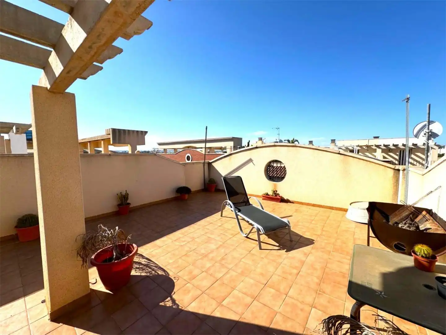 Wohnung zum Verkauf in Avenida del Pilar, 14, San Pedro del Pinatar ciudad Terrasse von Wohnung zum Verkauf in San Pedro del Pinatar mit Klimaanlage, Terrasse und Schwimmbad