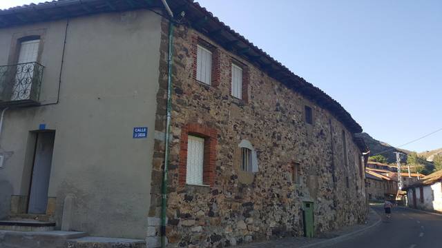 Terreno residencial en Venta en Calle Marcelino Gonzalez, 31A en Vegacervera