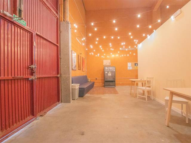 Nave industrial en Alquiler en Calle Antonio de Nebrija, 27 en El Pinillo