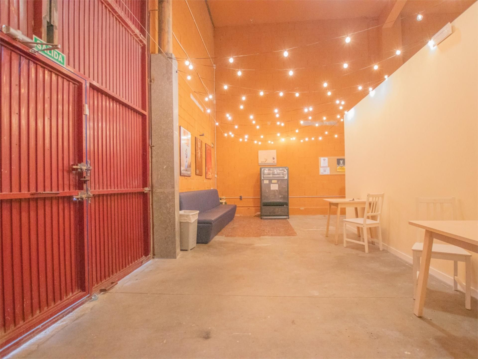 Industrial buildings to rent in Torremolinos  with Air Conditioner and Furnished