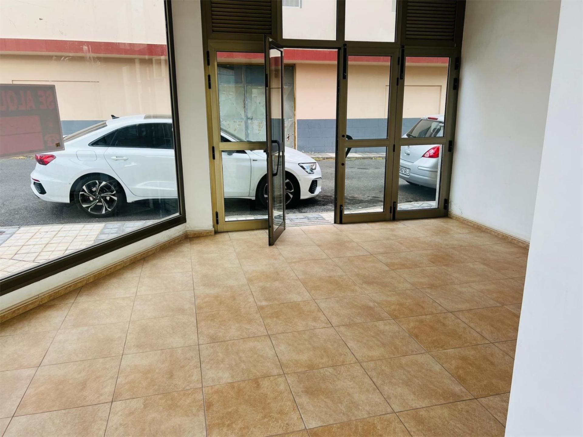 Local de lloguer en Ingenio amb Aire condicionat