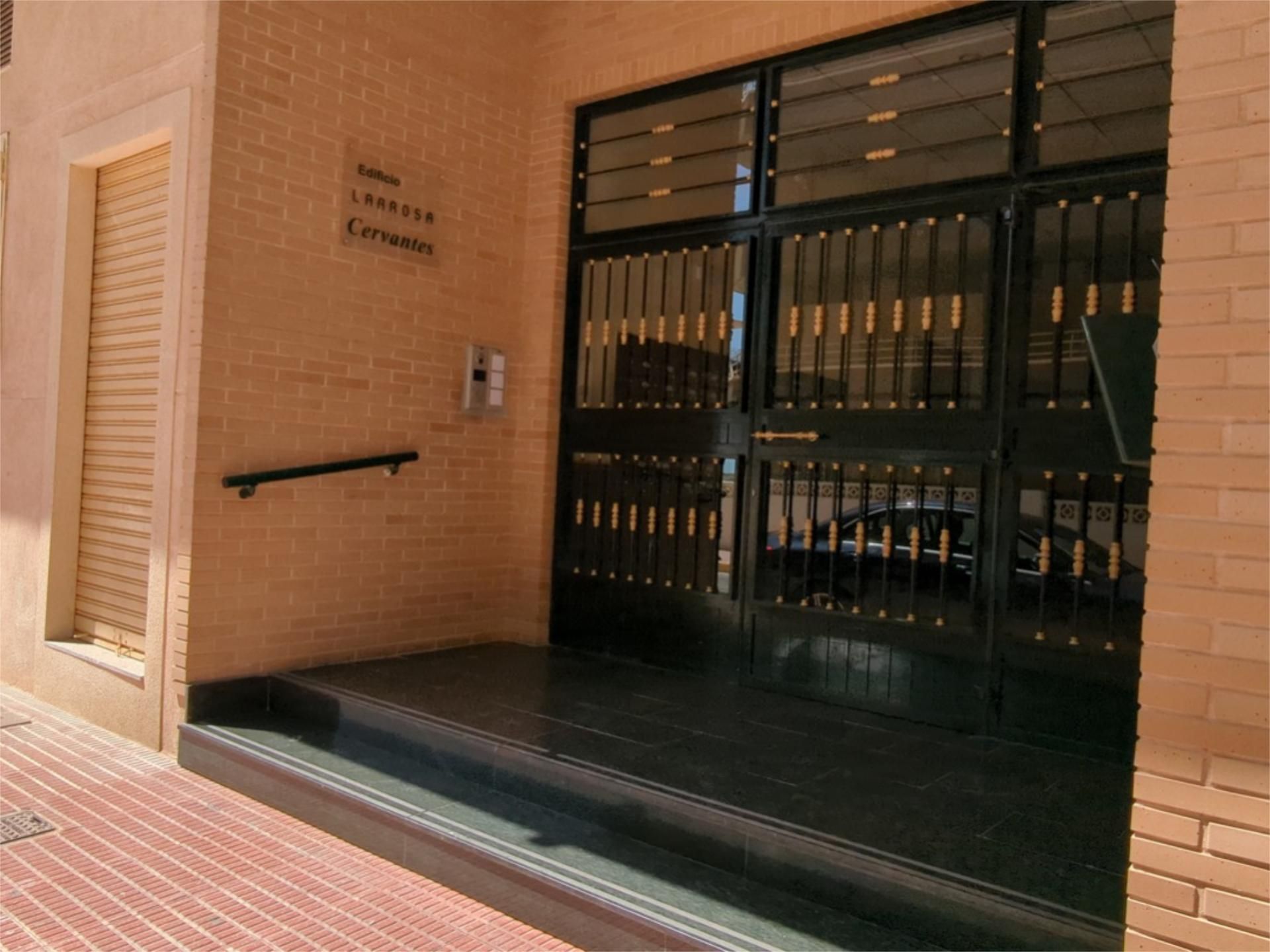 Pis de lloguer en Guardamar del Segura amb Aire condicionat, Terrassa i Moblat