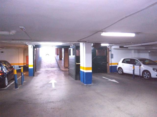 Garaje en Alquiler en Carrer de Teodora Lamadrid, 52 en Sant Gervasi i la Bonanova