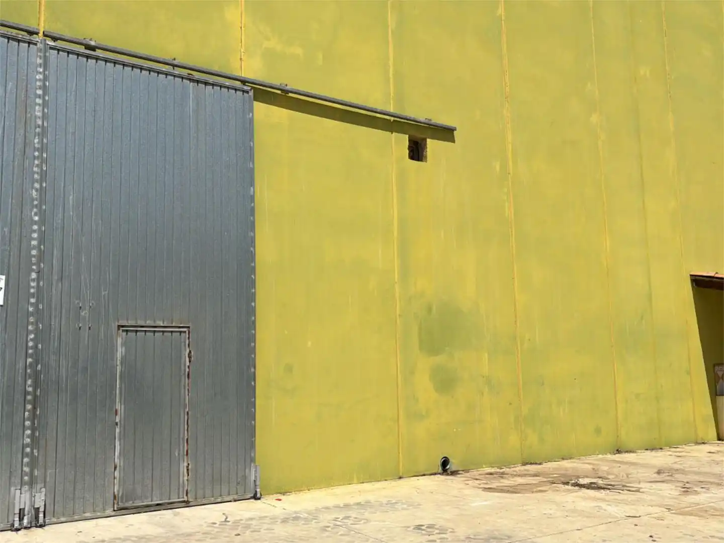 Nau industrial de lloguer a Passeig Venta Nova, 84, Camarles Vista exterior de Nau industrial de lloguer en Camarles