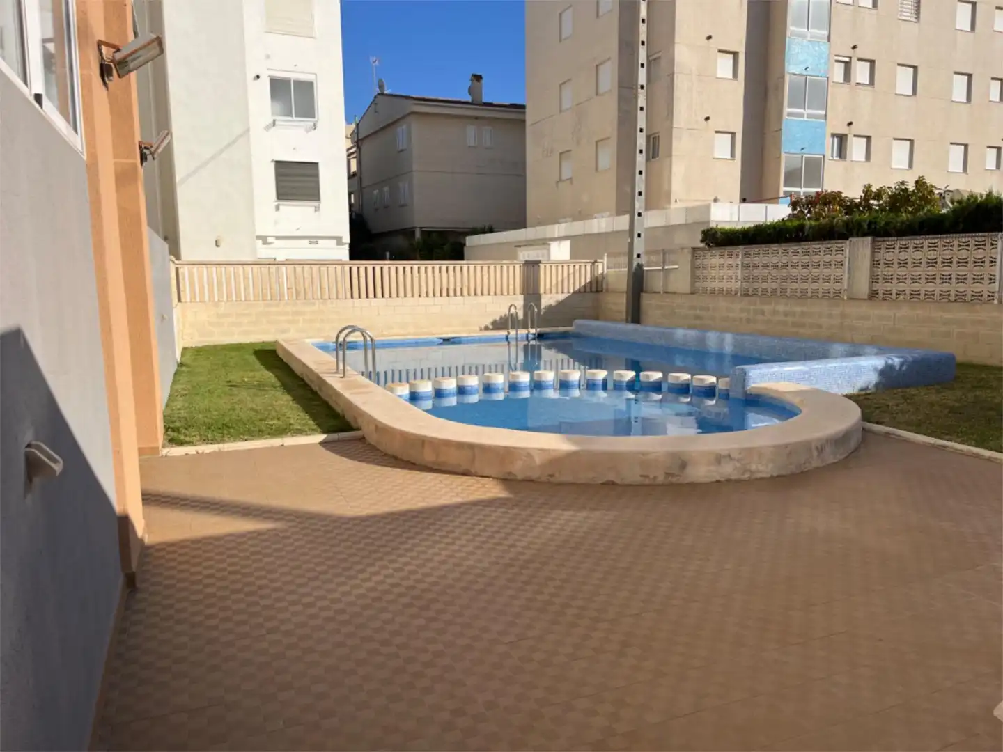 Flat for rent in Carrer les Neus, 56, Piles Swimming pool of Flat for rent in Piles with Air Conditioner, Heating and Terrace