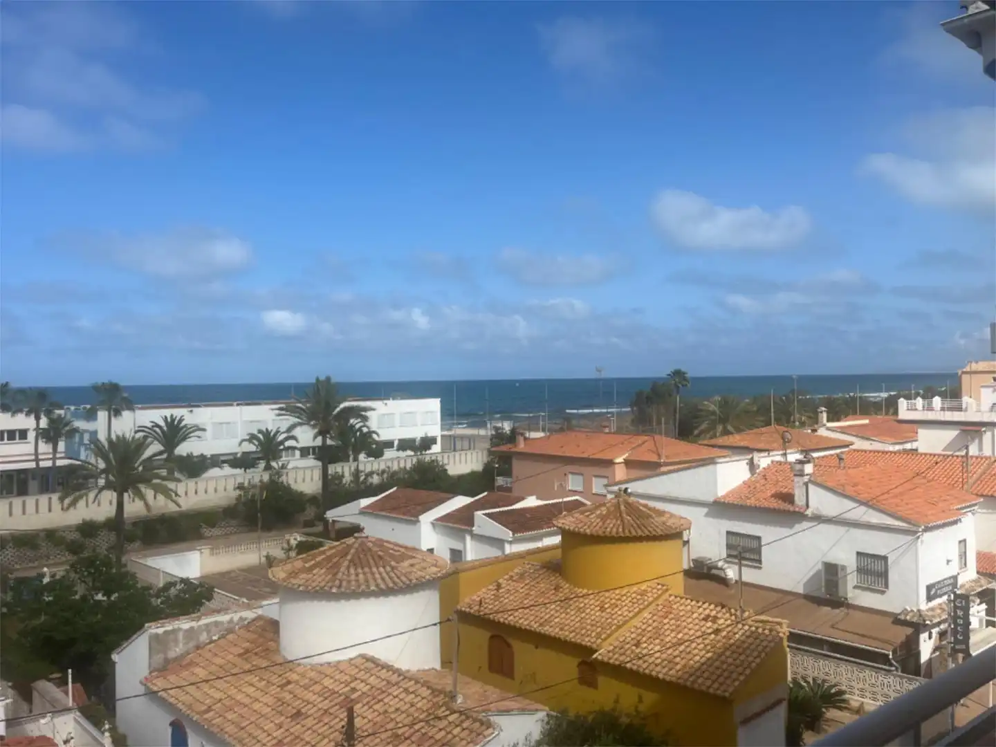 Flat for rent in Carrer les Neus, 56, Piles Exterior view of Flat for rent in Piles with Air Conditioner, Heating and Terrace