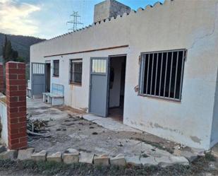 Vista exterior de Casa o xalet en venda en Cabra del Camp amb Terrassa