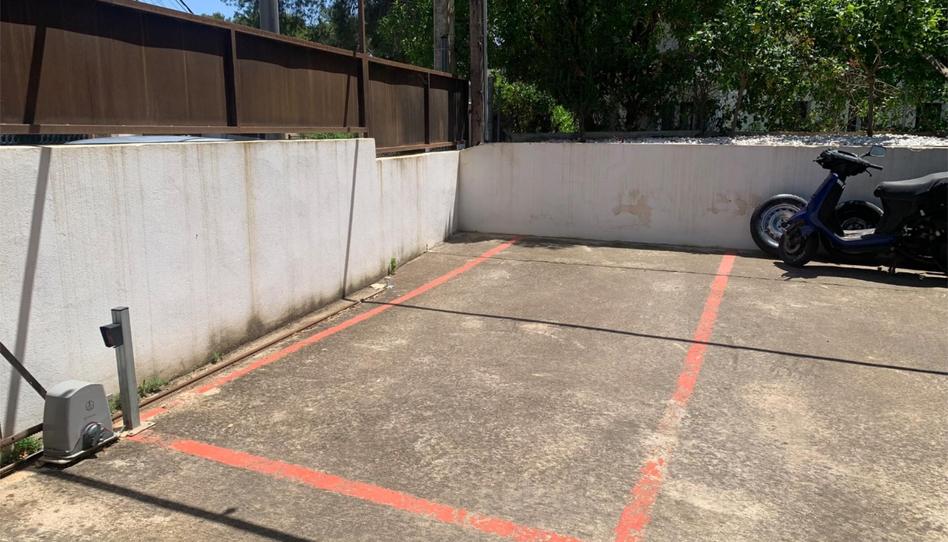 Garage to rent in Carrer de Victorio Luzuriaga, 33, Sant Agustí, Illes Balears - image 1 Photo 1 of Garage to rent in Carrer de Victorio Luzuriaga, 33, Sant Agustí, Illes Balears