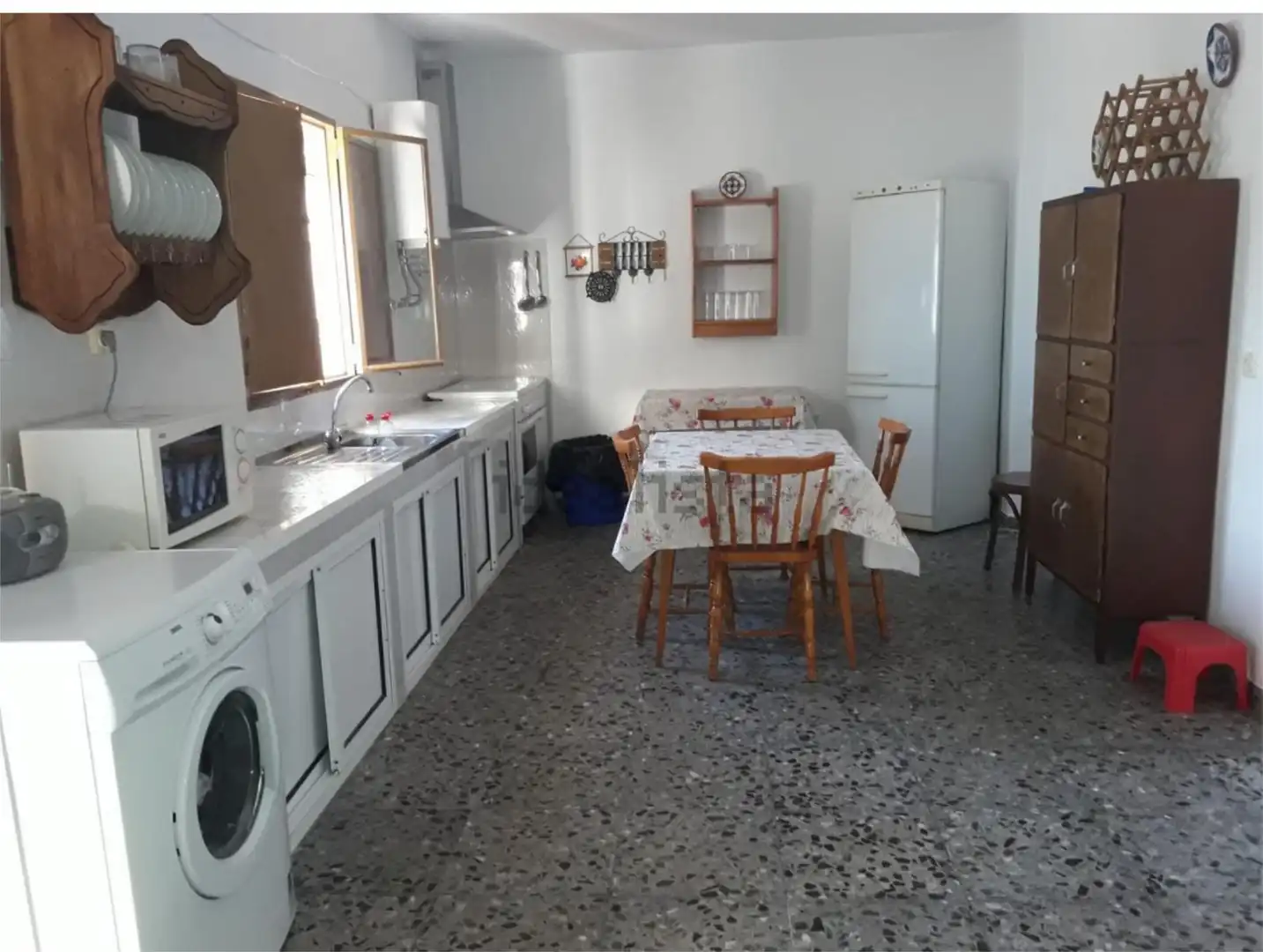 Finca rústica en venda a Sayalonga Cuina de Finca rústica en venda en Sayalonga amb Aire condicionat i Terrassa