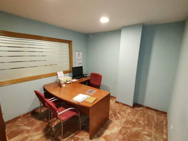 Local comercial en Alquiler en Carrer de Sanahuja, 68 en Plaza Illes Columbretes